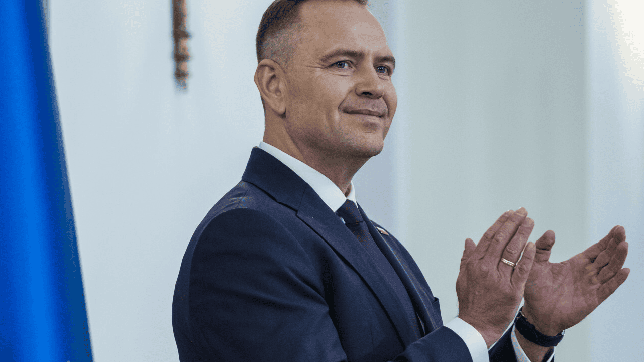 Karol Nawrocki złożył ponad 70 obietnic – pierwsze z nich już nie zostały spełnione