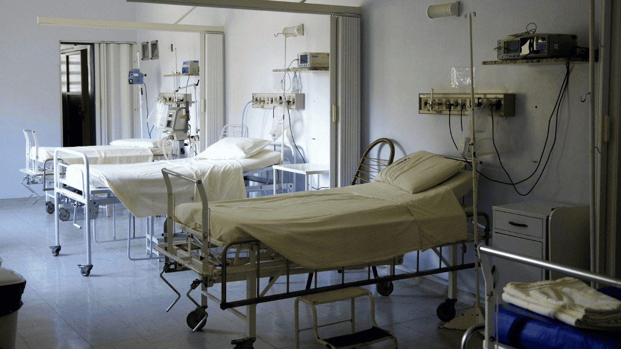 Pacjent zmarł we Wrocławiu. Personel przychodni nie znał języka polskiego